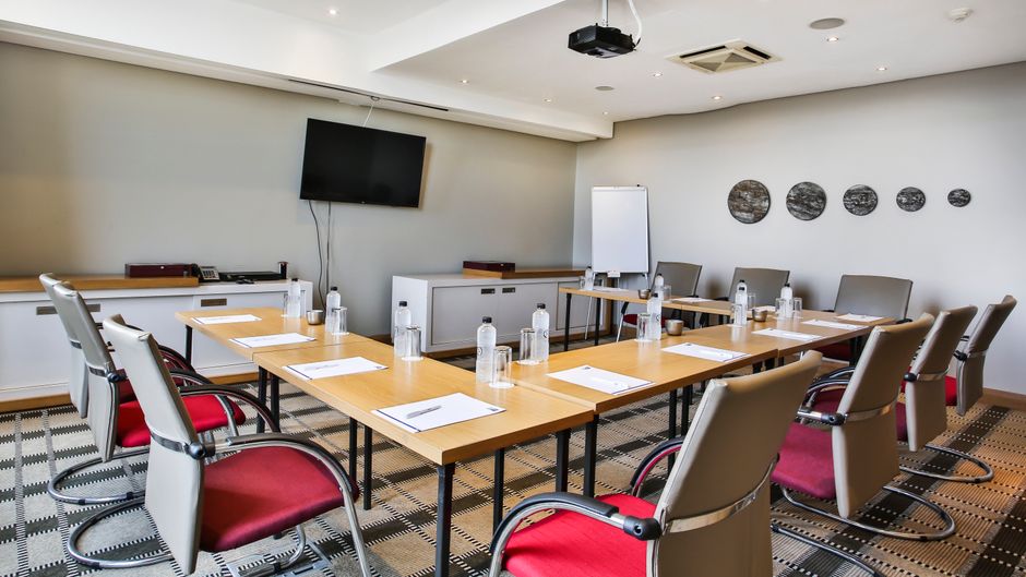Holiday Inn Express Sandton-Woodmead Meeting