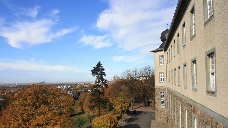 Kardinal Schulte Haus Exterior