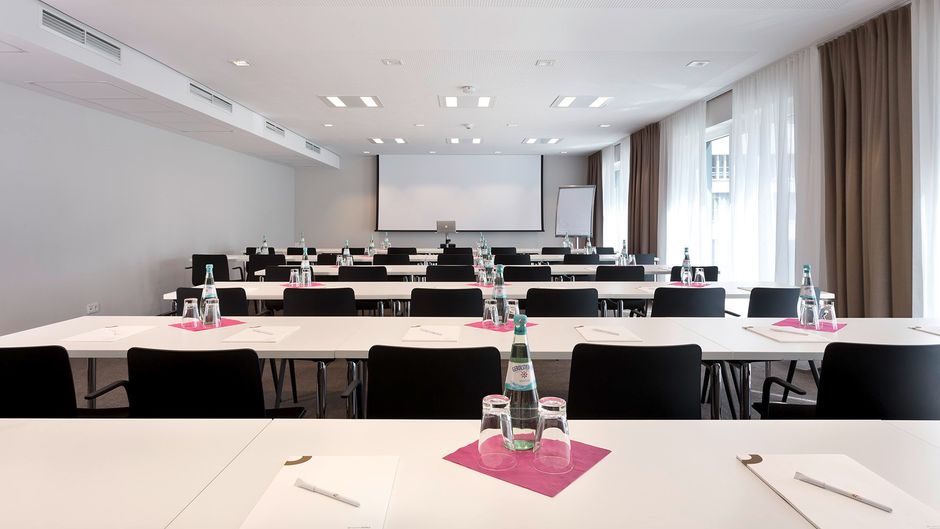 Hotel 47 Meeting