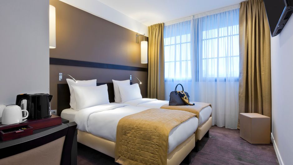 Simon's Paris Boutique Hotel & Ice Bar Room