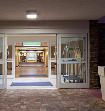 Holiday Inn Express & Stes Research Park