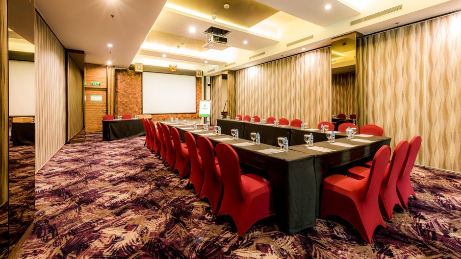 Holiday Inn Cikarang Jababeka Meeting