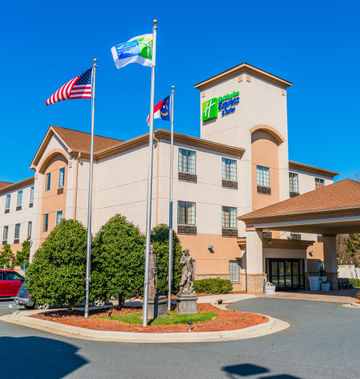 Holiday Inn Express & Suites