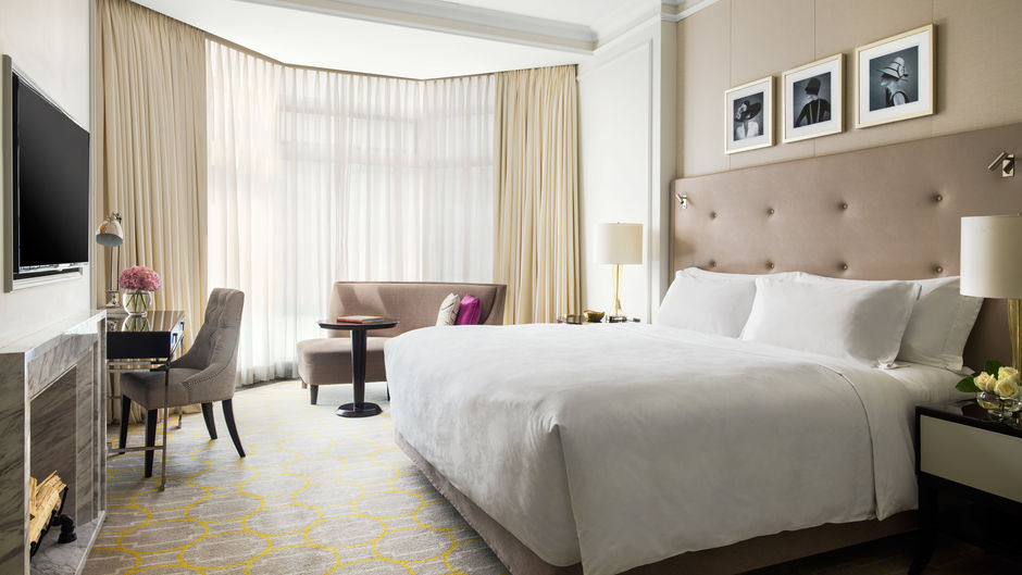 The Langham, Hong Kong Room