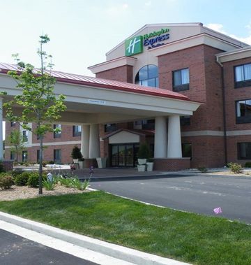 Holiday Inn Express Dimondale