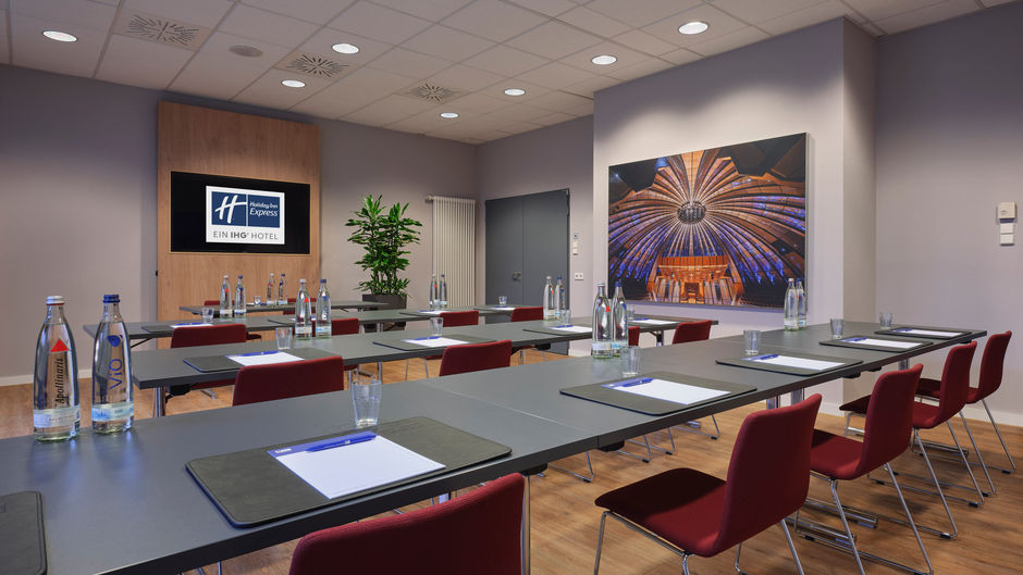 Holiday Inn Express Dusseldorf City Nord Meeting