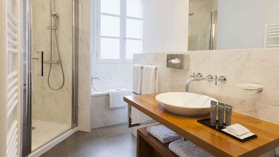 Chateau Belmont Room