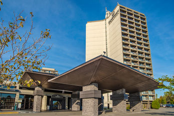 Sandman Signature Hotel & Rst Vancouver