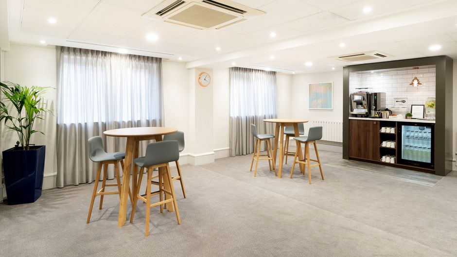 Holiday Inn Hemel Hempstead Meeting