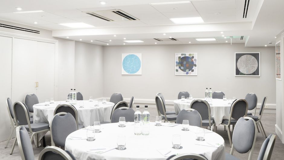 Holiday Inn Hemel Hempstead Meeting