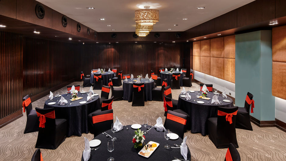 Holiday Inn Mumbai International Airport Meeting
