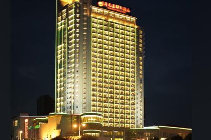 Songjiang New Century Grand Hotel
