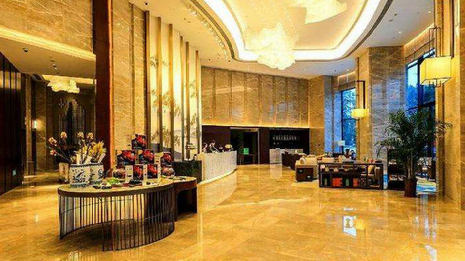 Golden Eagle Summit Hotel Wuhu Lobby