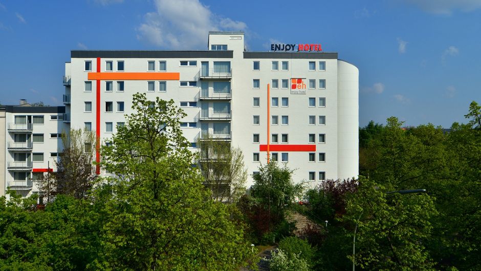 Enjoy Hotel Berlin City Messe Exterior
