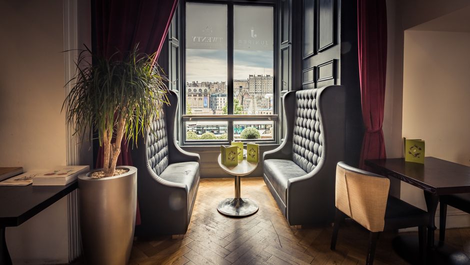 Hotel Indigo Edinburgh - Princes Street Exterior