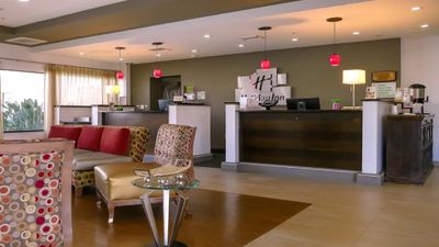 Holiday Inn Fort Myers - Downtown Area