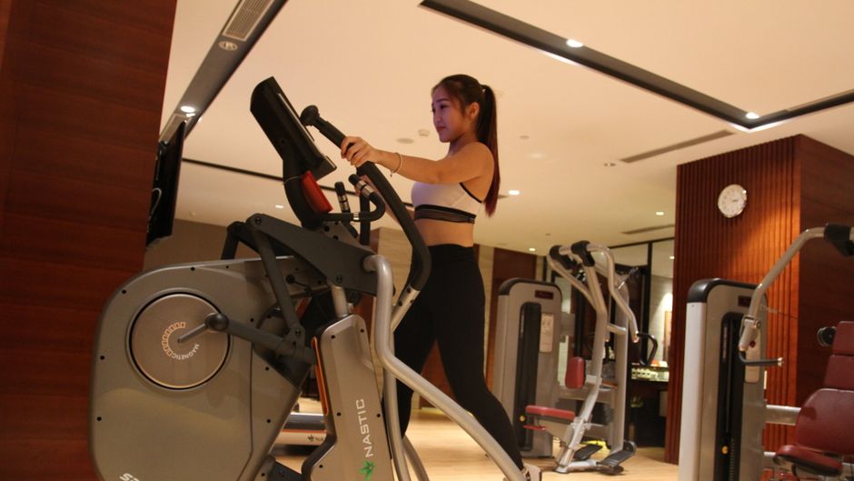 HUALUXE Yangjiang City Center Health Club