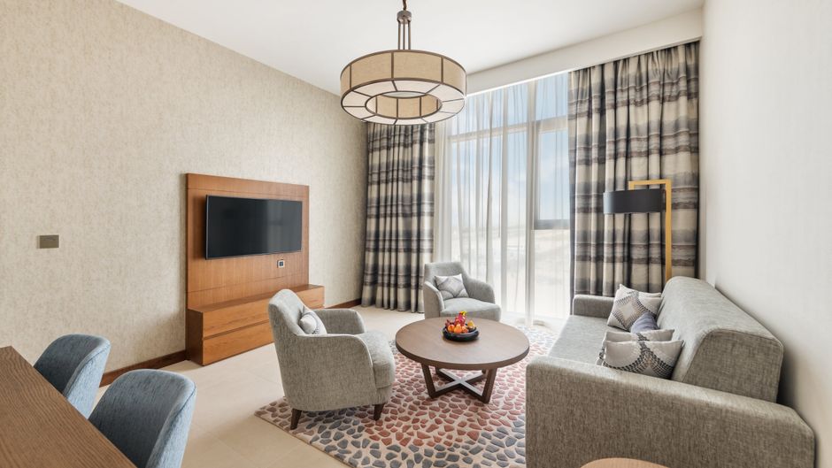 Staybridge Suites Al-Maktoum Airport Room