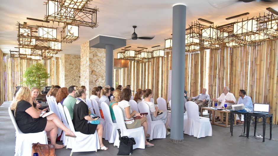 Emerald Maldives Resort & Spa Meeting