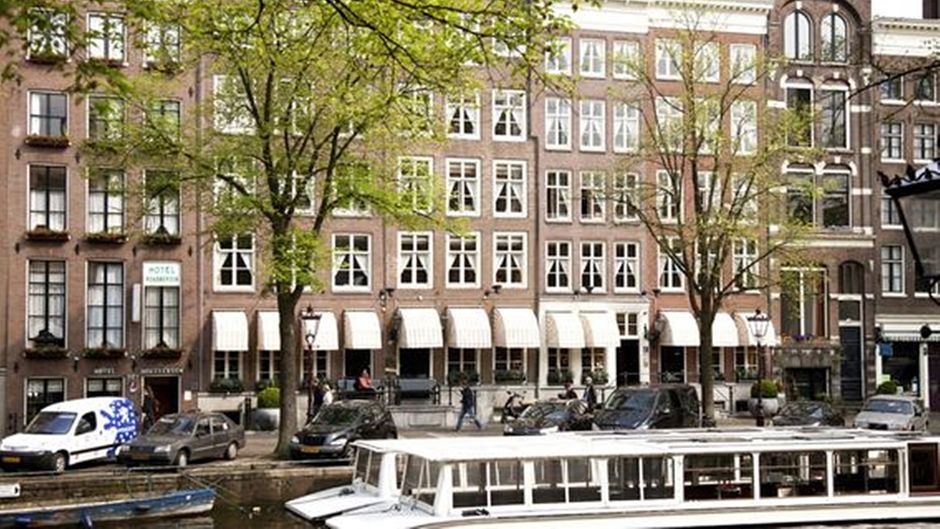 Hotel Estherea Exterior