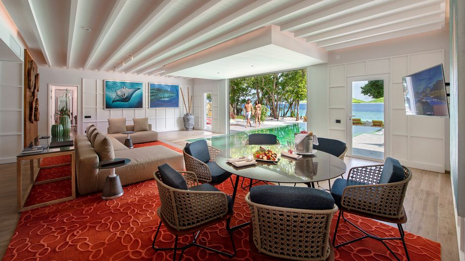 Emerald Maldives Resort & Spa Lobby