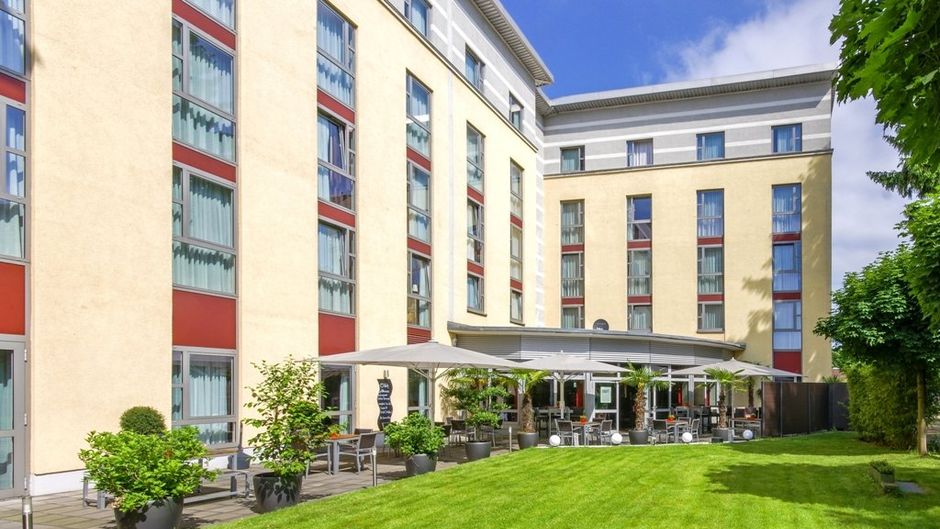 PhiLeRo Hotel Koeln Exterior