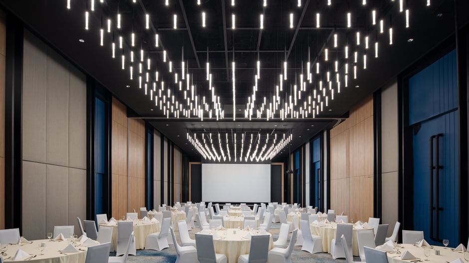Holiday Inn & Suites Siracha Laemchabang Ballroom