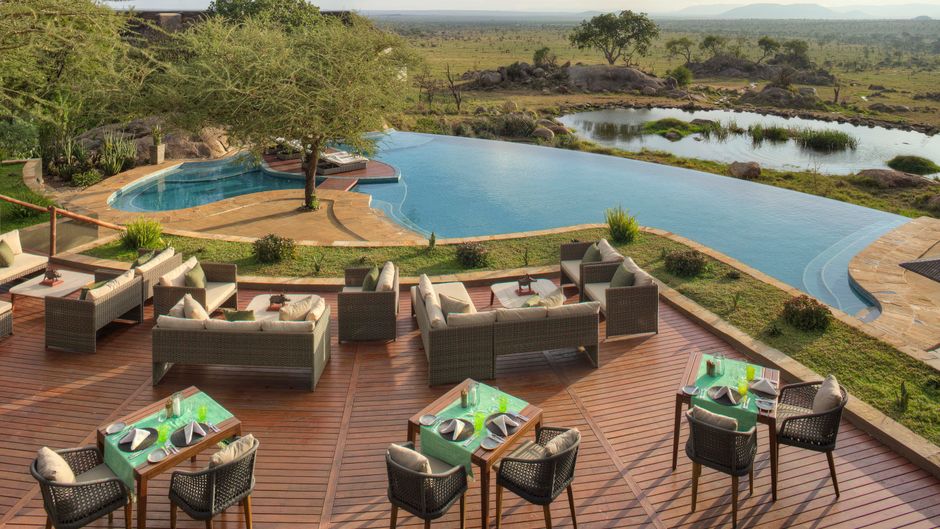Four Seasons Safari Lodge Serengeti Restaurant
