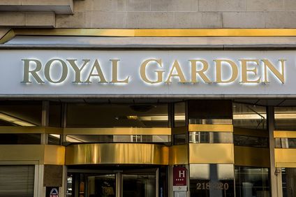 Royal Garden Champs Elysees