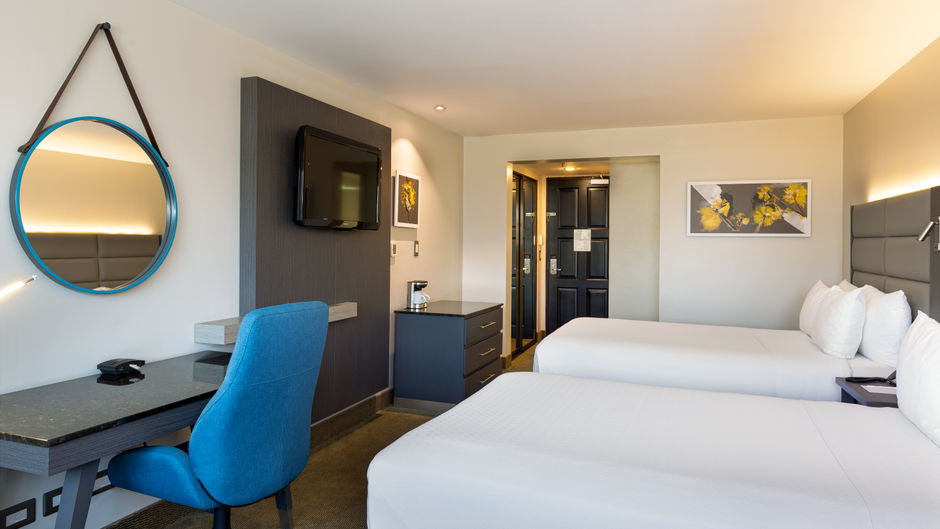 Crowne Plaza Hotel San Jose Corobici Room
