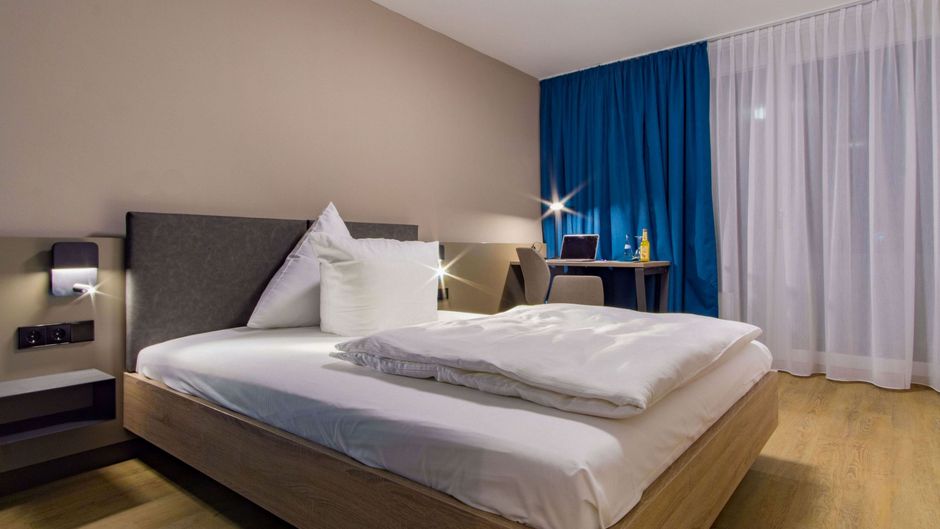 Hotel Berlin Room