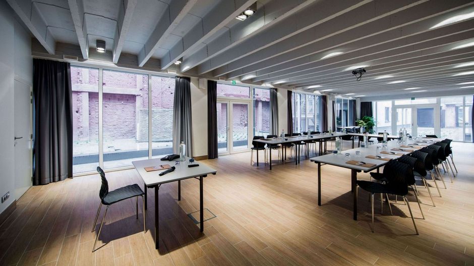 Hotel de Flandre Meeting