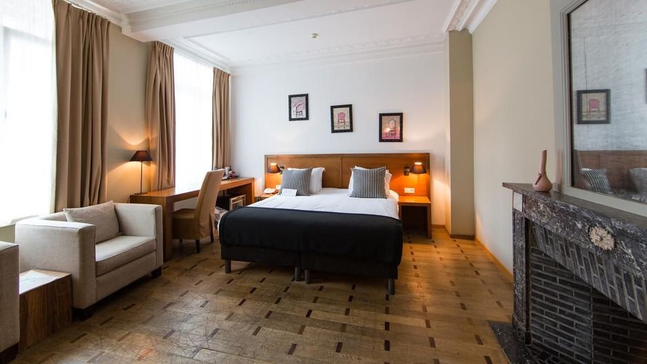 Hotel de Flandre Room