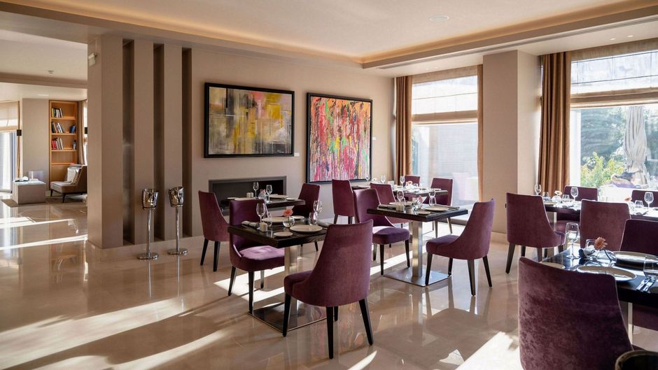 Somewhere Hotel Vouliagmeni Restaurant