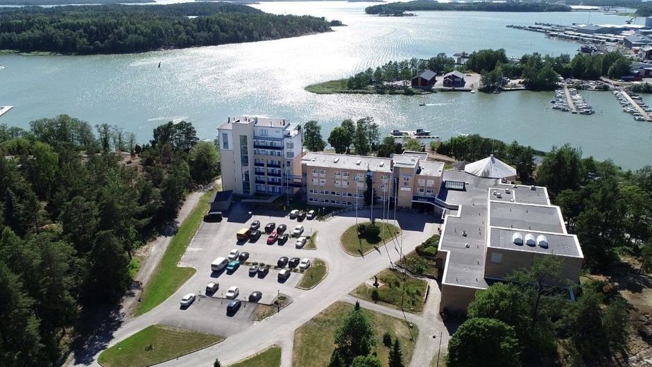 Aquarius Hotel Exterior