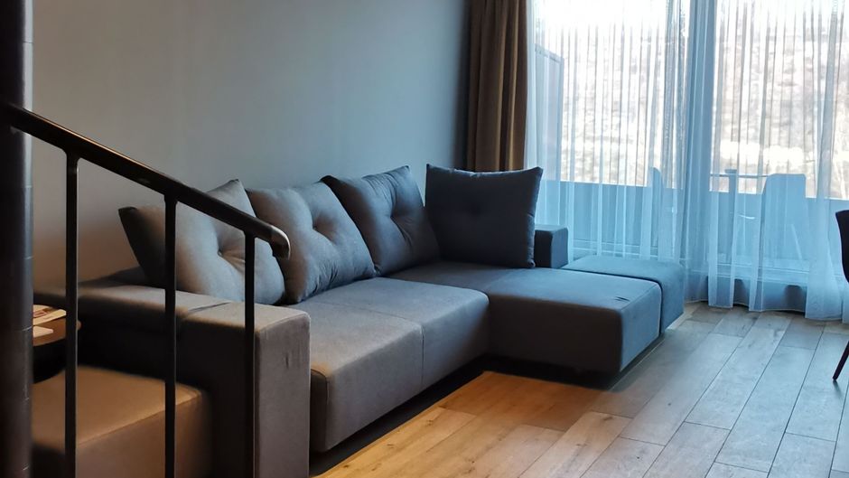 Next Door Park Room