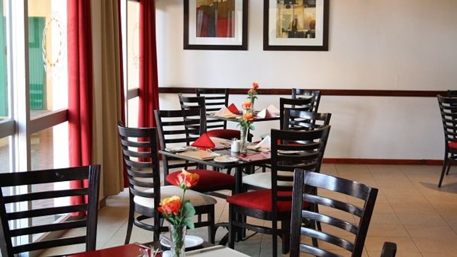 Cresta Bosele Hotel Restaurant