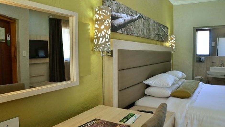 Cresta Marang Gardens Room