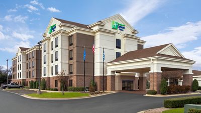 Holiday Inn Express & Suites Durant