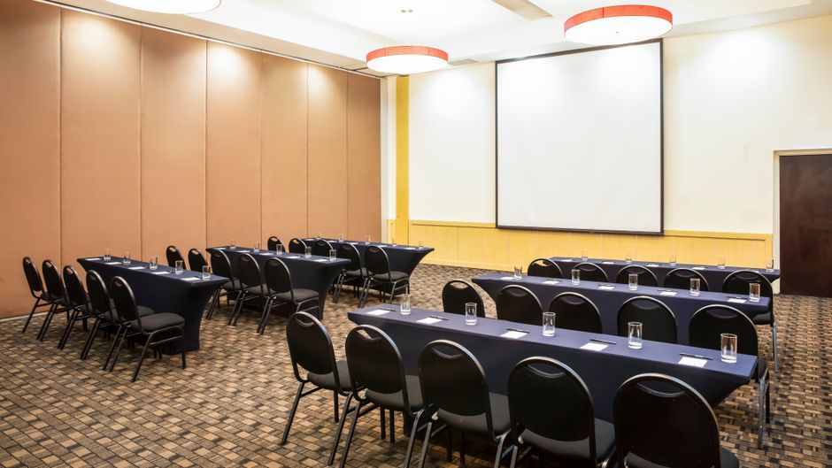 Fiesta Inn Zacatecas Meeting