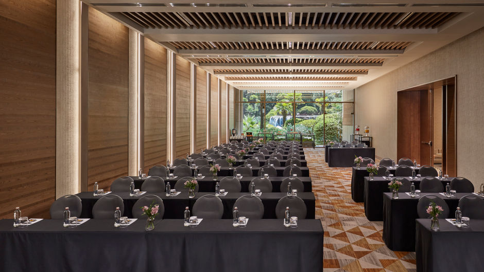 Mandarin Oriental, Santiago Meeting