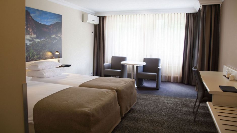 Motel De Naaldhof Room