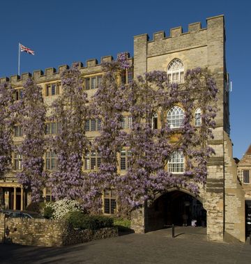 Castle Hotel