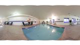 <b>Holiday Inn Express Pool</b>. Virtual Tours powered by <a href="https://www.leonardoworldwide.com/" title="Leonardo Worldwide" target="_blank">Leonardo</a>.