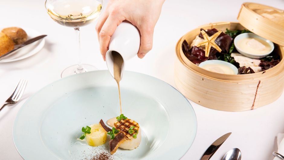 Clarance Hotel Restaurant