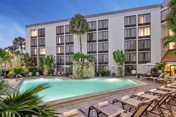 Crowne Plaza Hotel Fort Myers