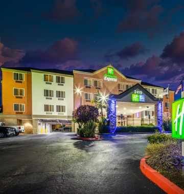 Holiday Inn Express Castro Valley