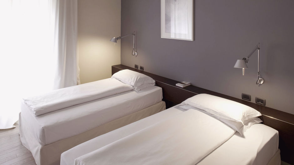 I Portici Hotel Bologna Room