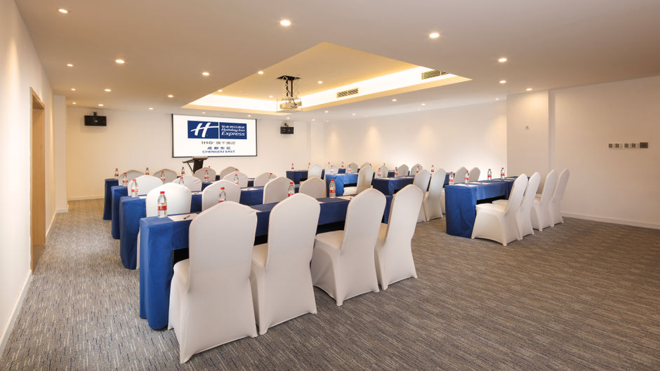 Holiday Inn Express Chengdu East Meeting