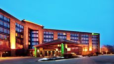 Holiday Inn Crystal Lake